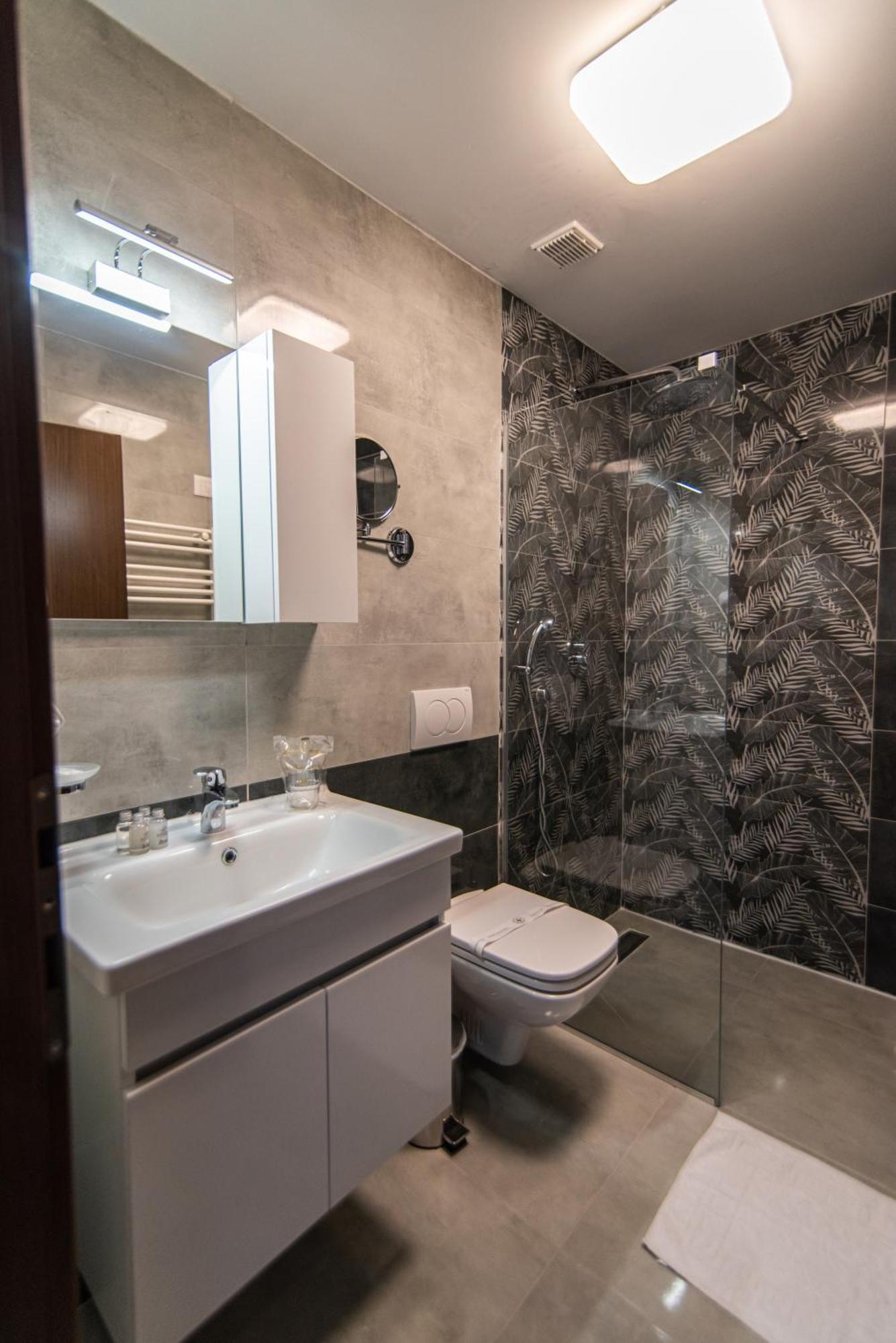 Dishli Hotel & Spa Struga Exterior photo
